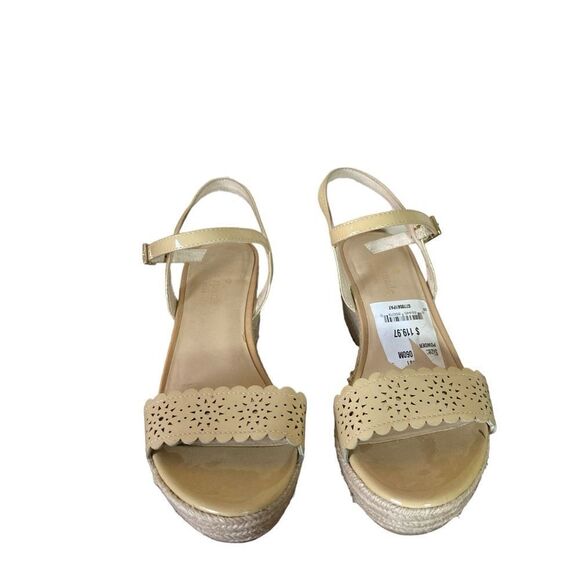Kate Spade Beige Scalloped Wedge Sandals - Picture 5 of 10